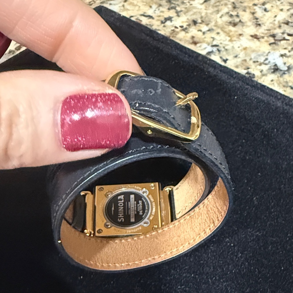 SHINOLA Original Gold Case with Black Strap Watch - Picture 5 of 8